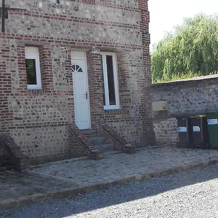 Holiday home Maison De Charme Neuville-les-Dieppe